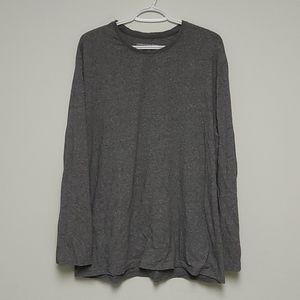 Long sleeve stretch crew neck shirt